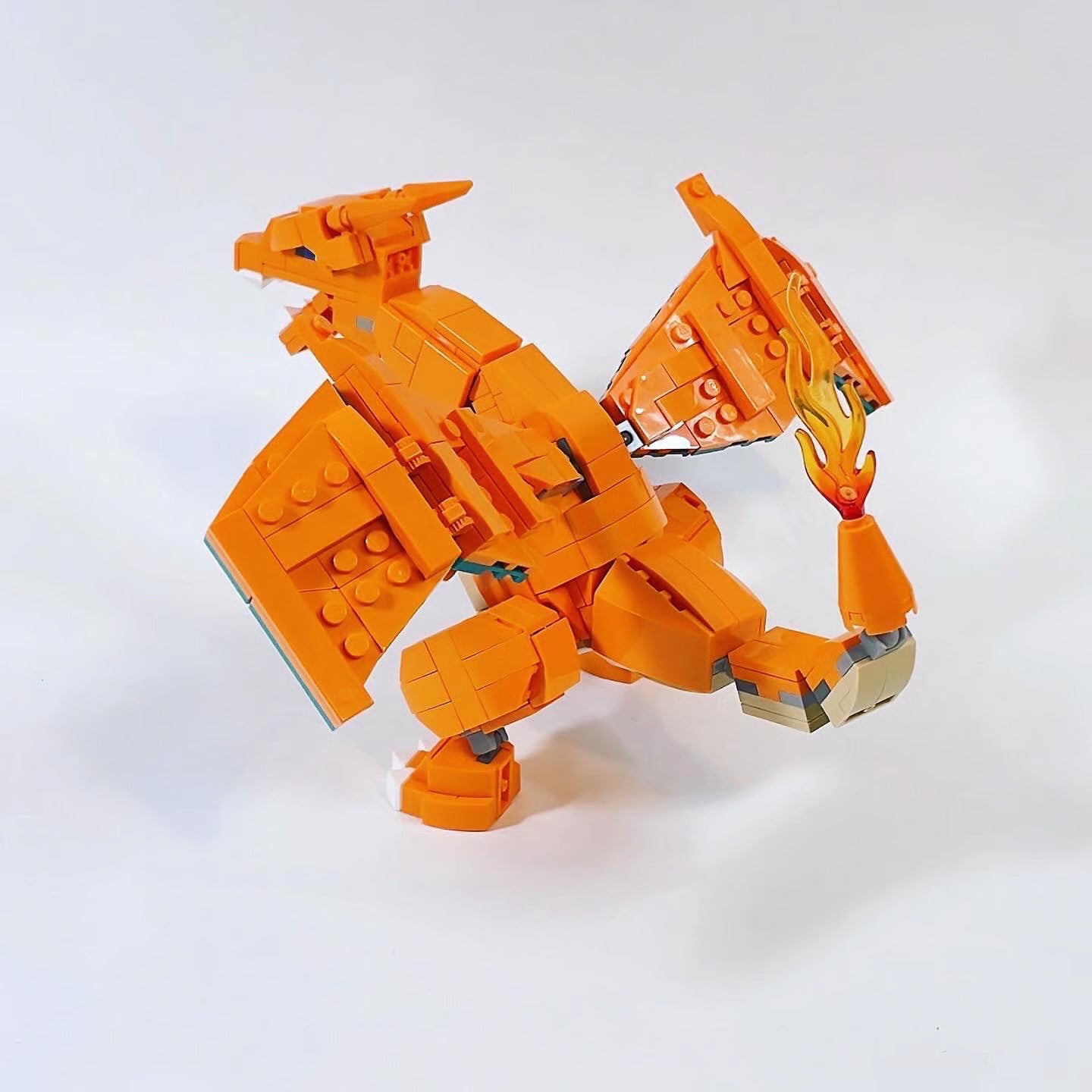 LEGO Charizard MOC Pokemon - 447pcs NEW