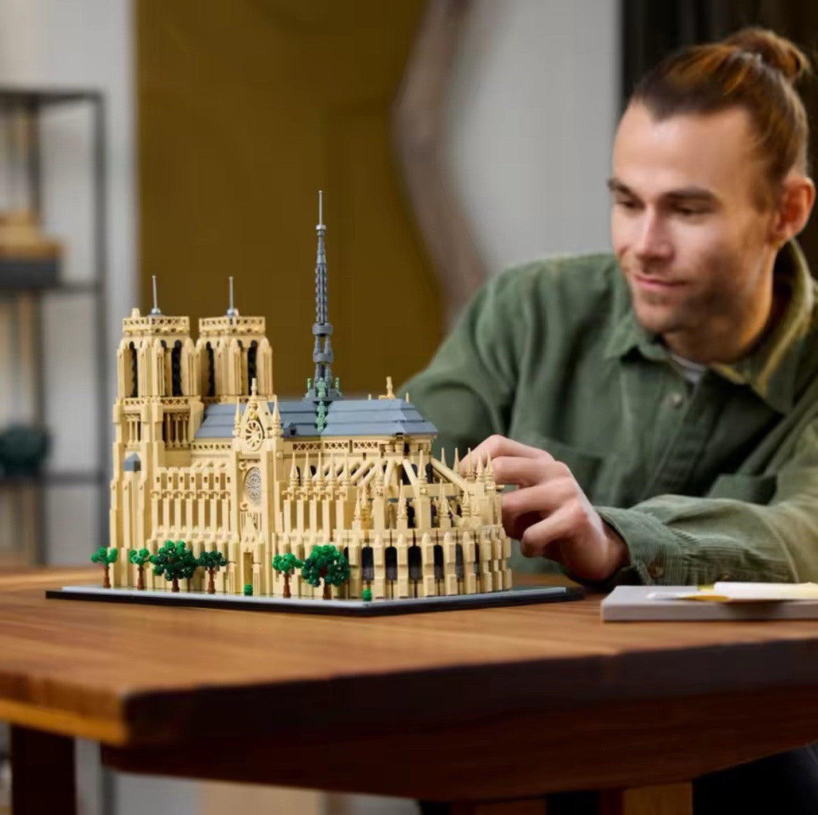 ARCHITECTURE: Notre-Dame de Paris (4383 Pieces)